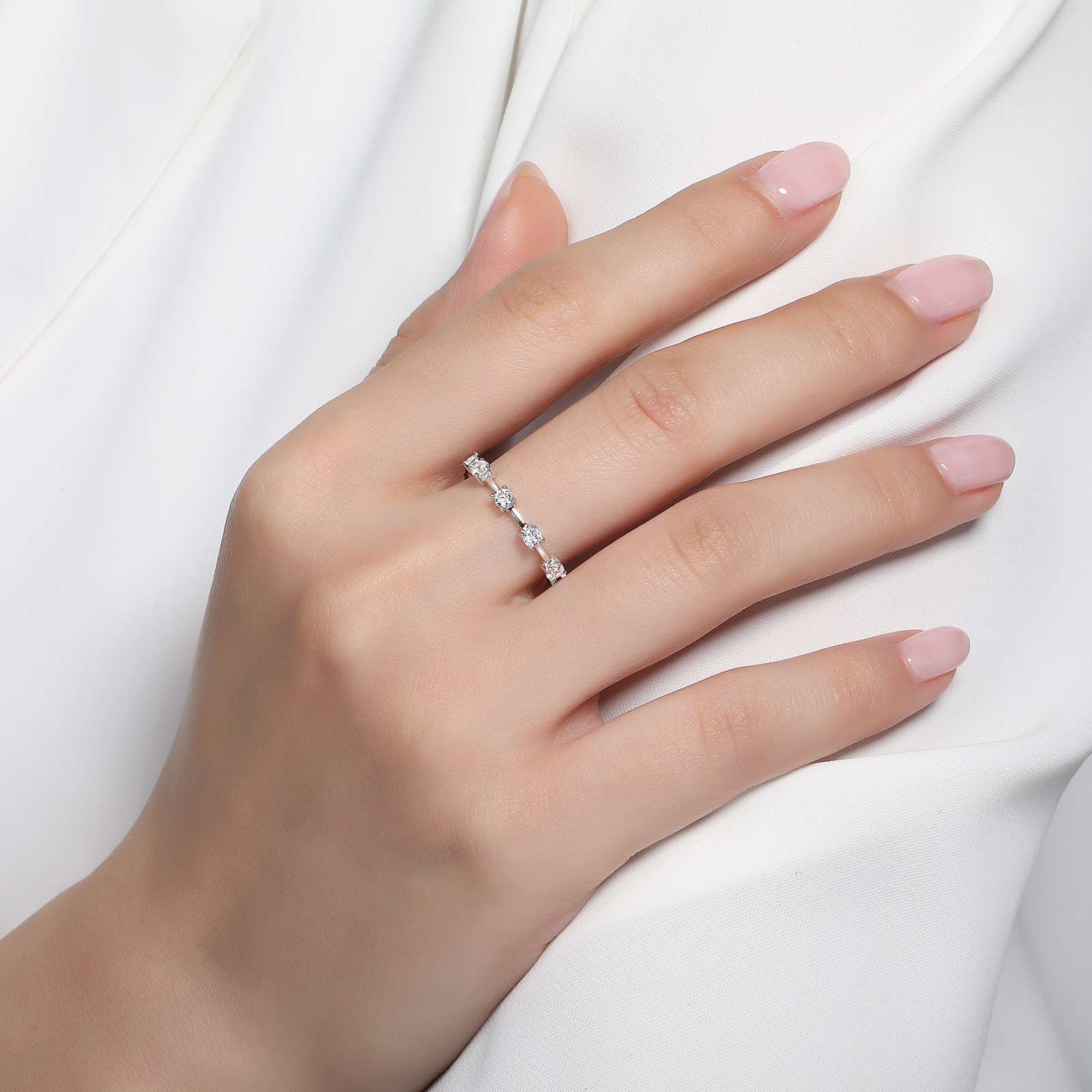 Alternating Eternity Band