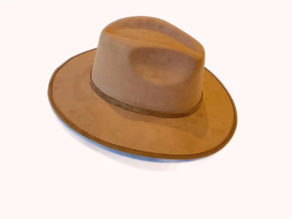Falcon Hat Camel